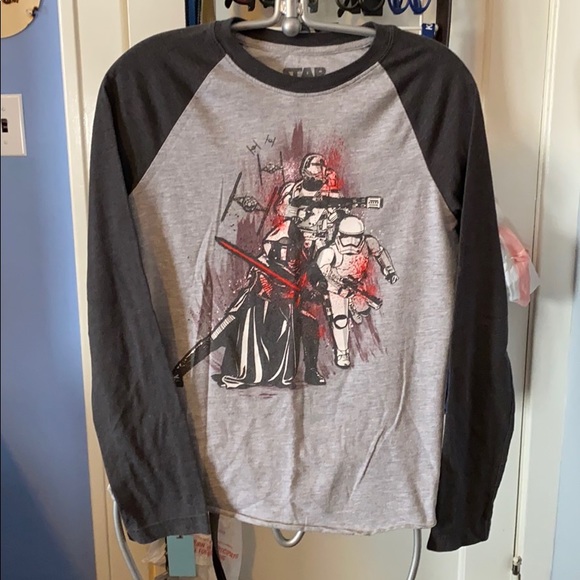 Long Sleeve Star Wars Kylo Ren Two-Tone Tee - Picture 1 of 5